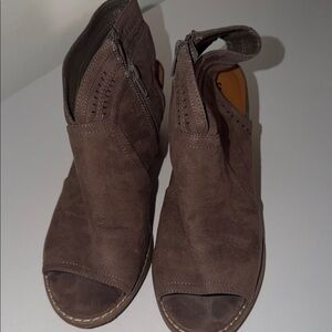 Sonoma Brand Women’s Brown Suede Open-Toe Ankle Booties